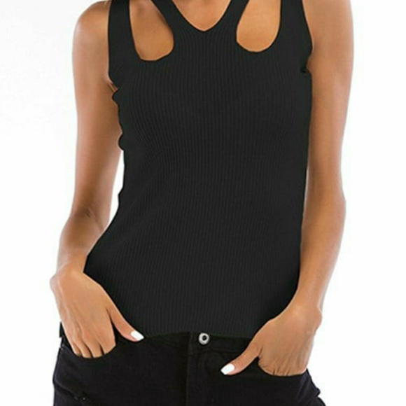 Tops - 💥final$⬇ nwot Cut-out ribbed muscle tank top